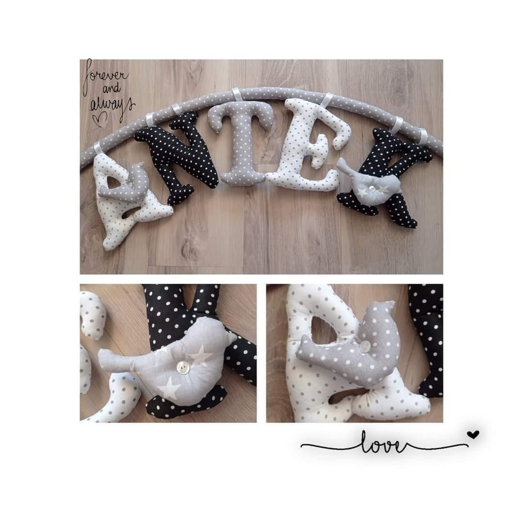 Kolorowy materiałowy napis z imieniem dziecka